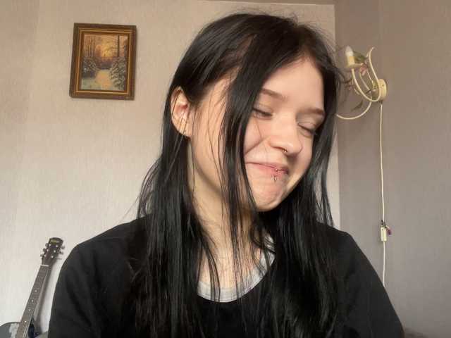 NeliaDates live cam on BongaCams