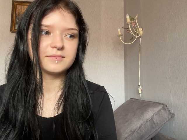 NeliaDates live cam on BongaCams