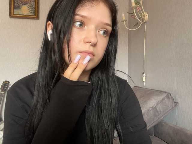 NeliaDates live cam on BongaCams