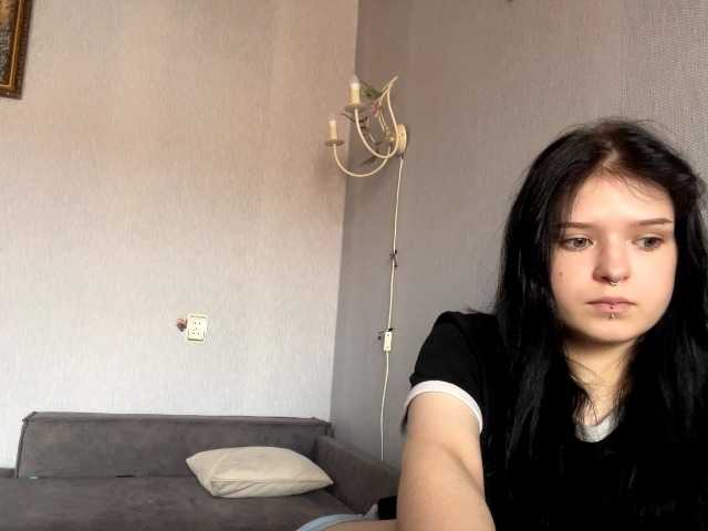 NeliaDates live cam on BongaCams