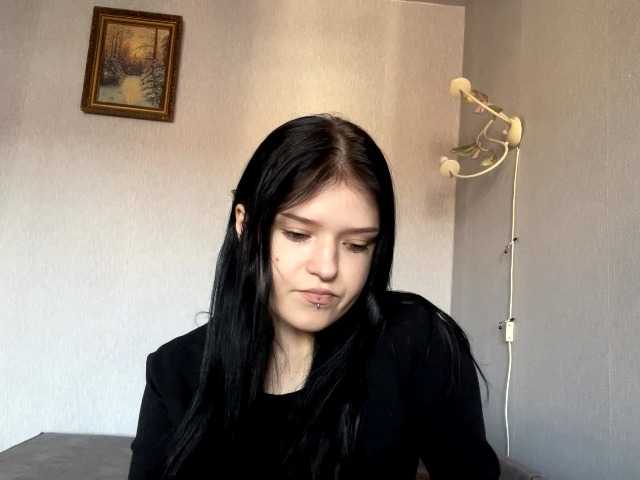 NeliaDates live cam on BongaCams