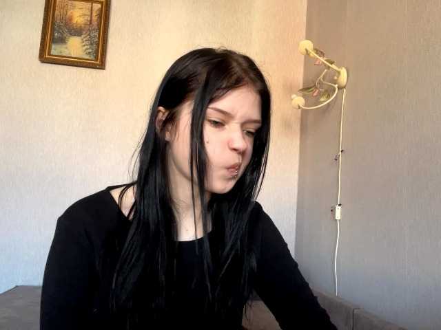 NeliaDates live cam on BongaCams