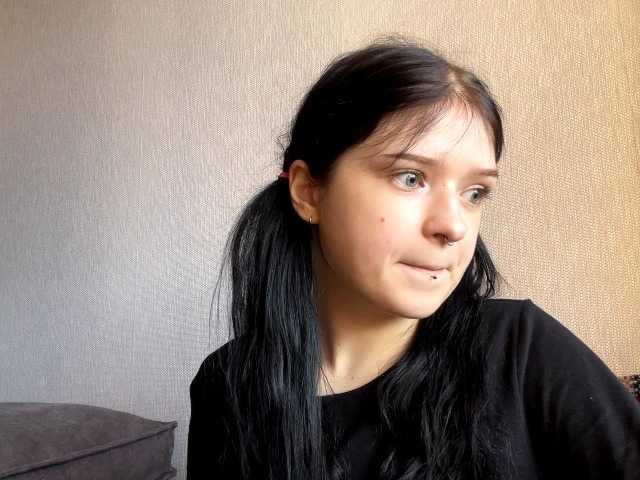 NeliaDates live cam on BongaCams