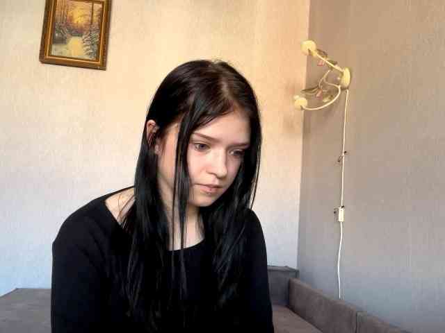 NeliaDates webcam