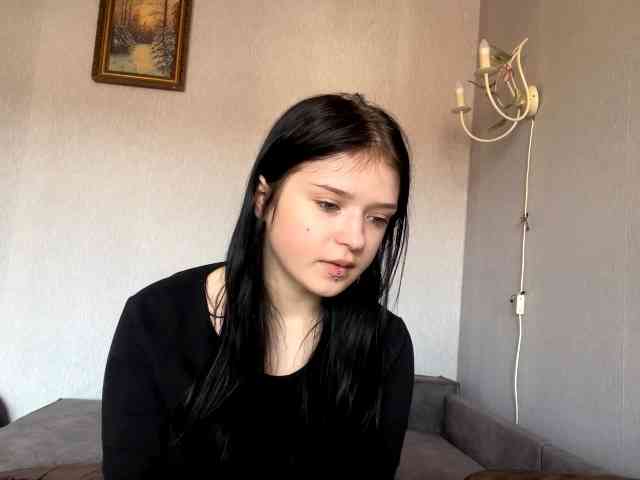 NeliaDates webcam