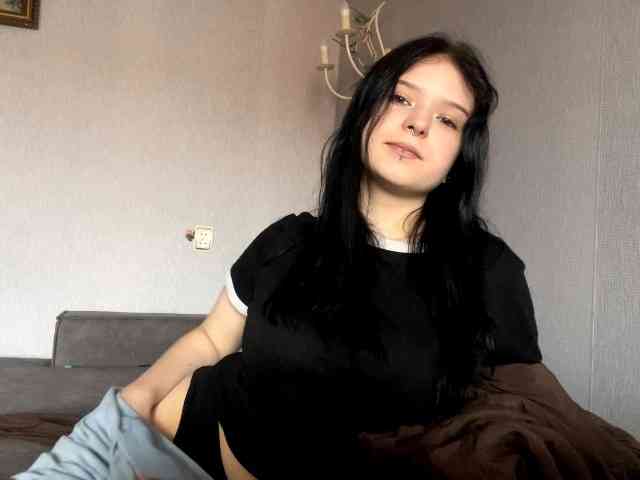 NeliaDates webcam