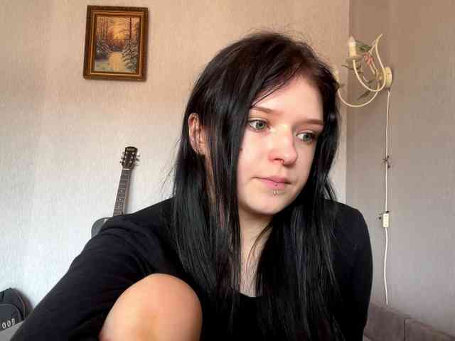 NeliaDates webcam