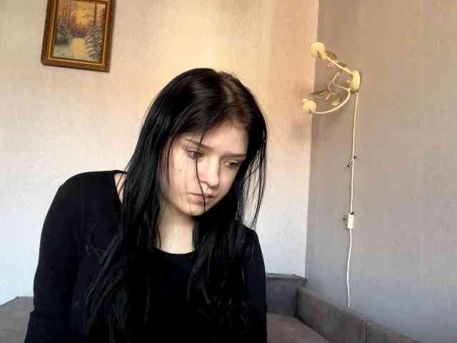 NeliaDates webcam