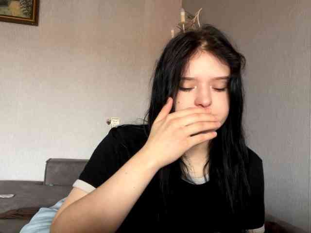 NeliaDates webcam