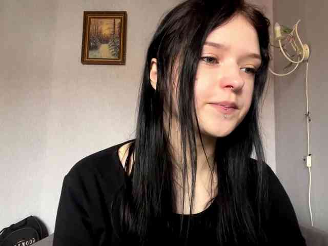 NeliaDates webcam