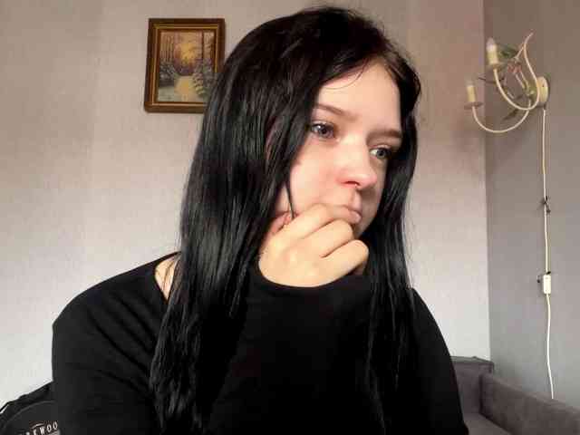 NeliaDates webcam