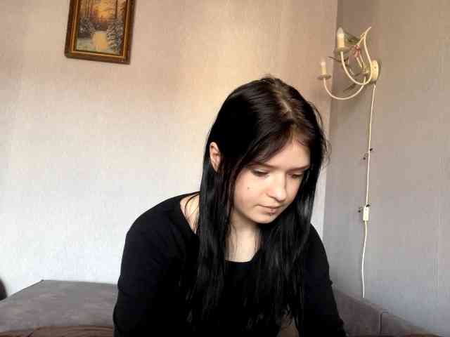 NeliaDates webcam