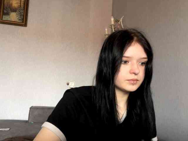NeliaDates webcam