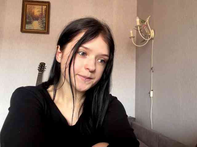 NeliaDates webcam