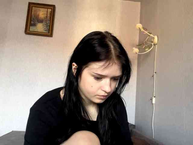 NeliaDates webcam
