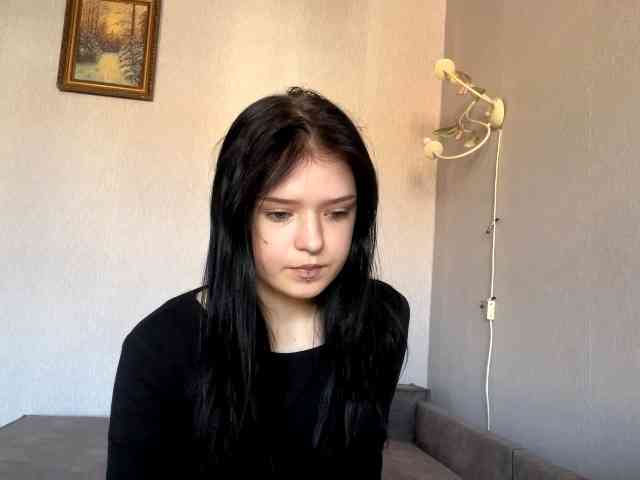 NeliaDates webcam