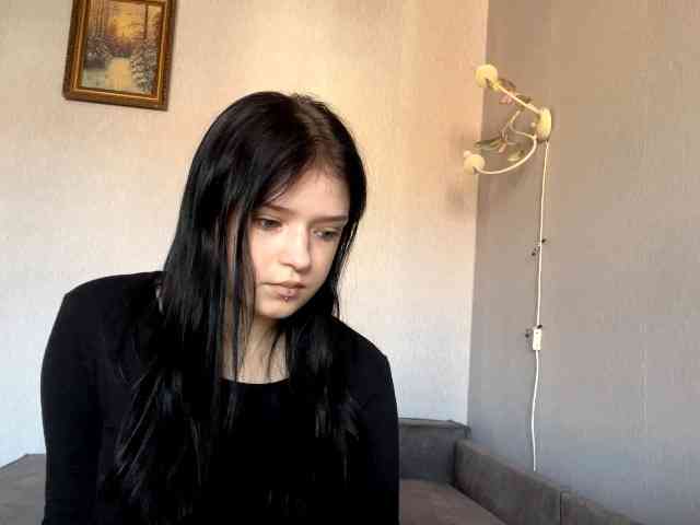 NeliaDates webcam
