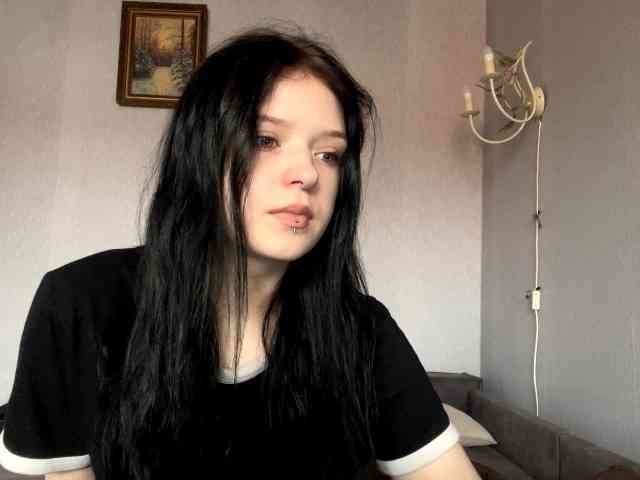 NeliaDates webcam