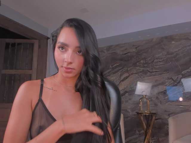 ValentinaMilan live cam on BongaCams