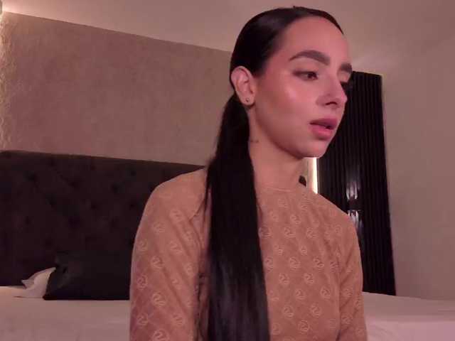 ValentinaMilan live cam on BongaCams