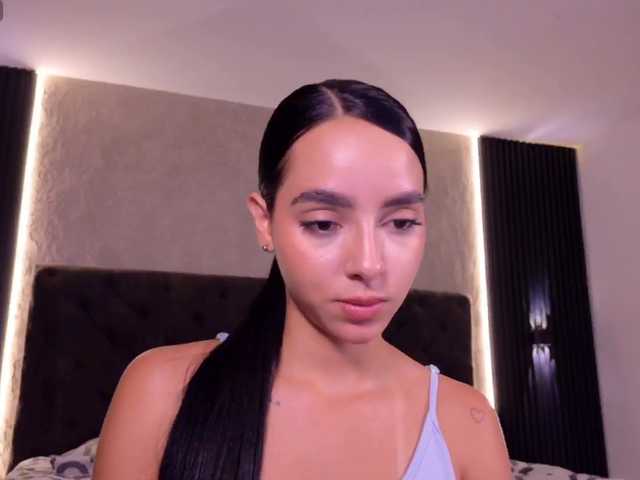 ValentinaMilan live cam on BongaCams