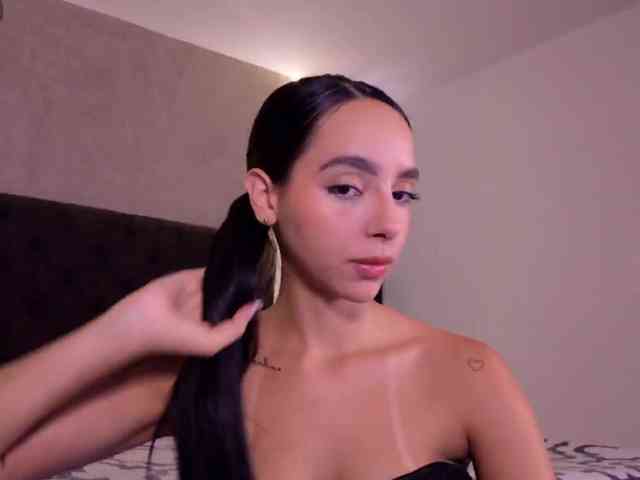 ValentinaMilan - Girl 