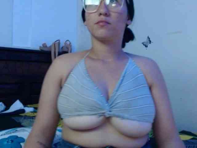 Angela1-1