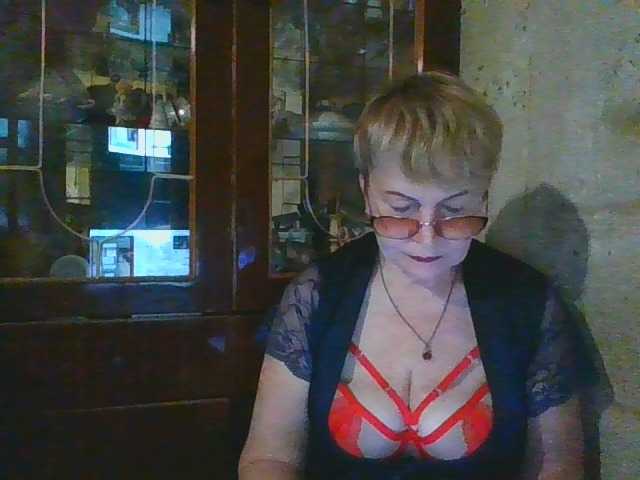 SophieBurns webcam bongacams model stream image