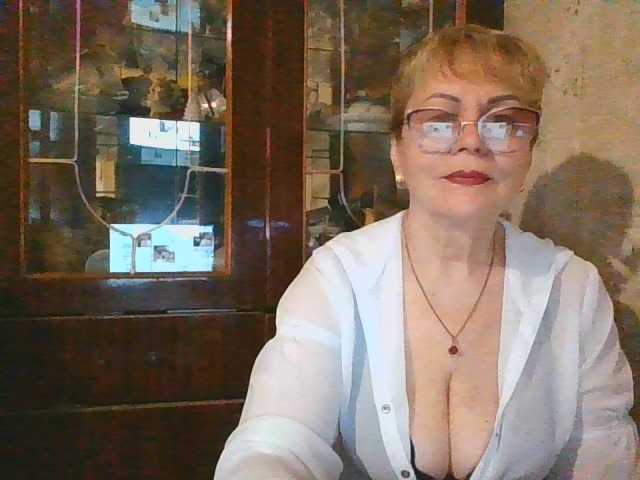 SophieBurns live cam on BongaCams