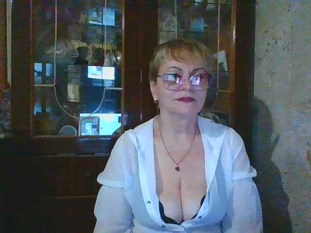 SophieBurns, live now on BongaCams