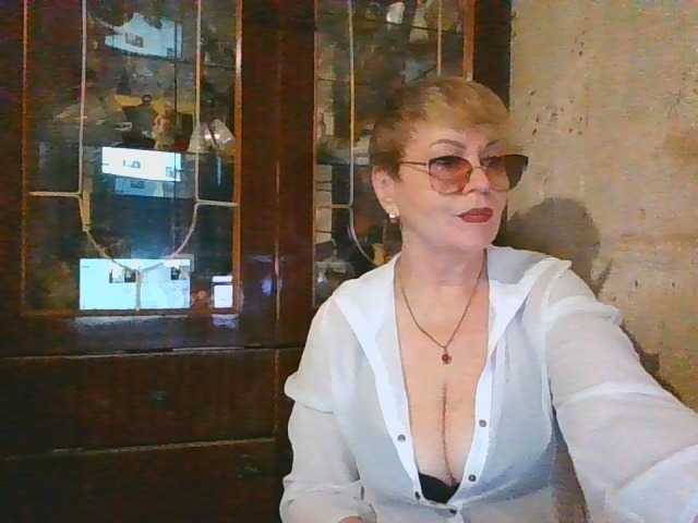 SophieBurns live cam on BongaCams