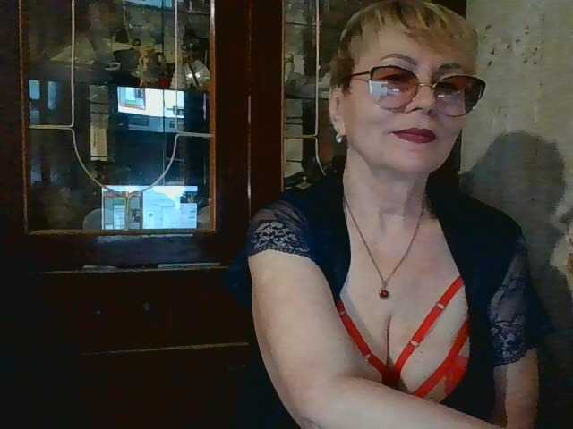 SophieBurns webcam bongacams model stream image