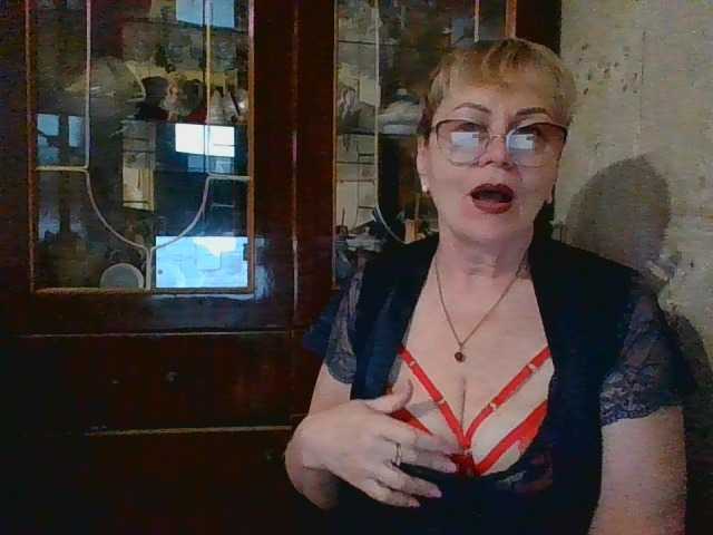 SophieBurns live cam on BongaCams