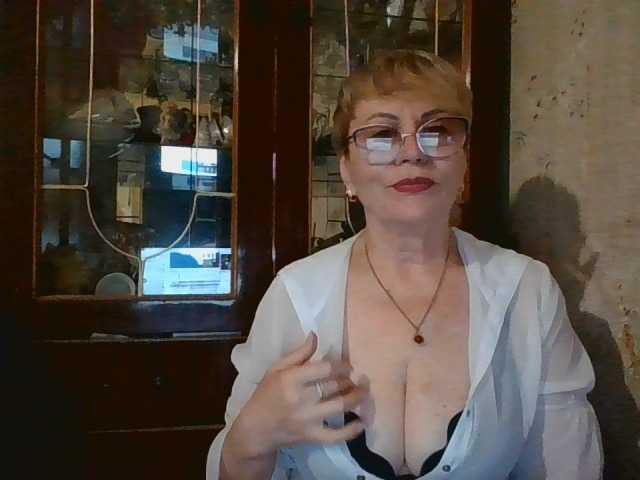 go to chat with SophieBurns