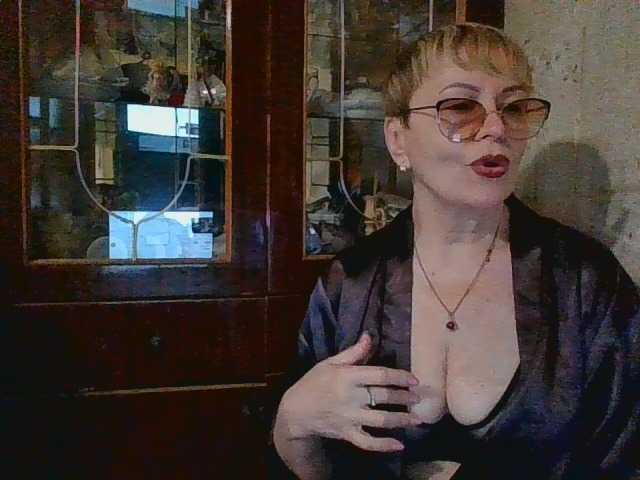 SophieBurns live cam on BongaCams