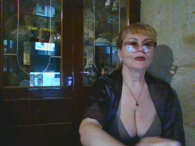 SophieBurns, live now on BongaCams