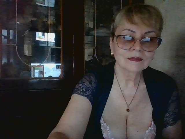 SophieBurns live cam preview