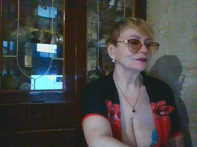SophieBurns live cam preview