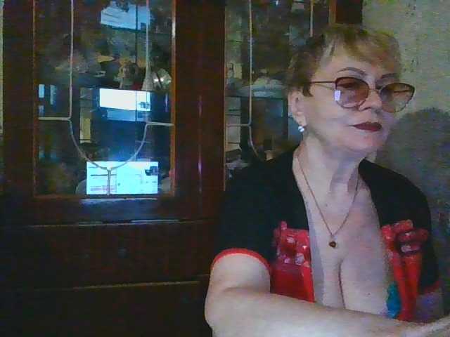SophieBurns live cam on BongaCams