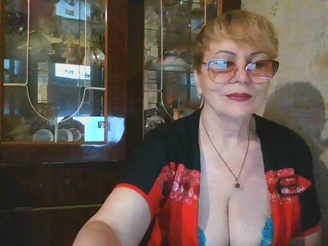 SophieBurns live cam on BongaCams