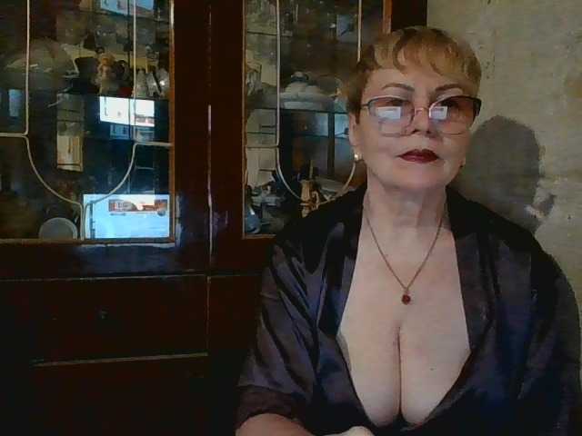 SophieBurns live cam on BongaCams