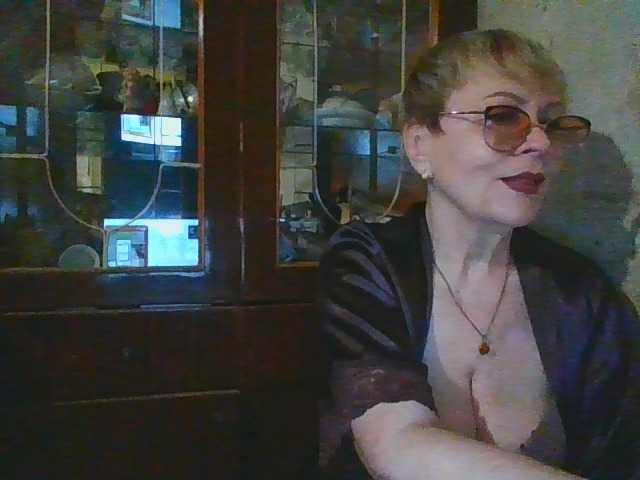 SophieBurns live cam on BongaCams