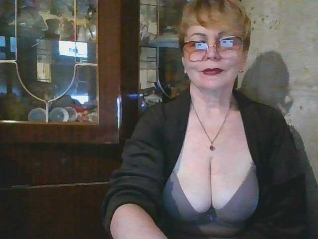 SophieBurns live cam on BongaCams