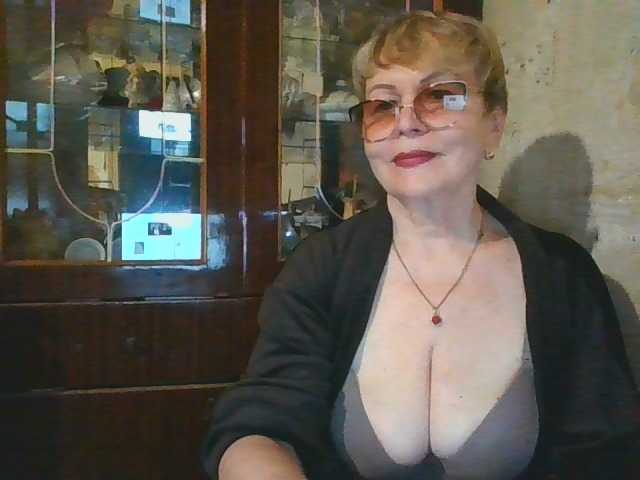 SophieBurns live cam on BongaCams