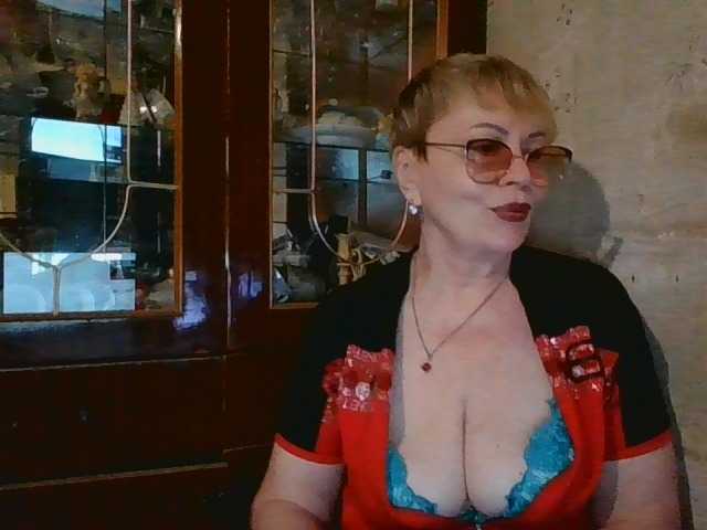 SophieBurns live cam on BongaCams