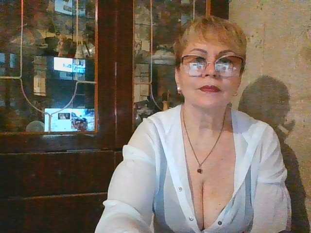 SophieBurns live cam on BongaCams