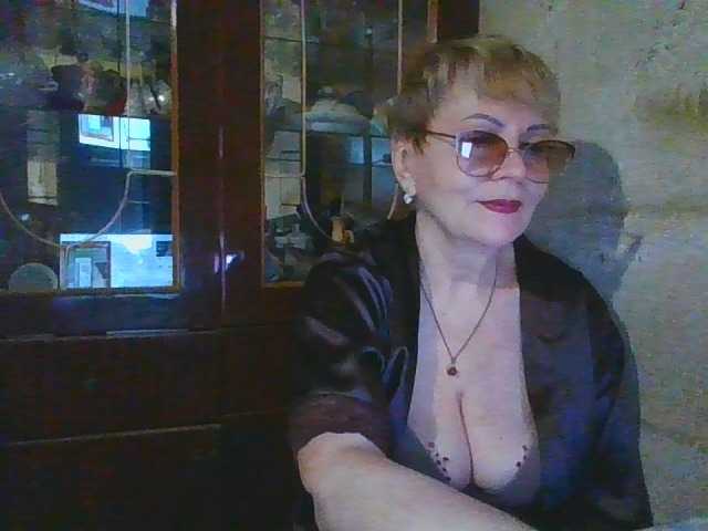 SophieBurns live cam on BongaCams
