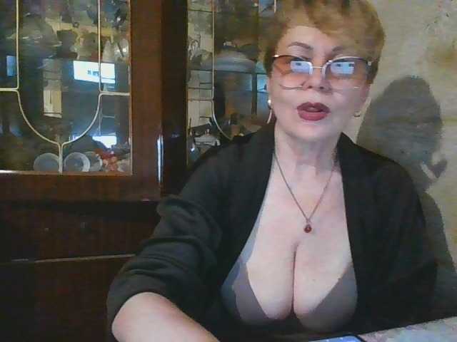 SophieBurns live cam on BongaCams