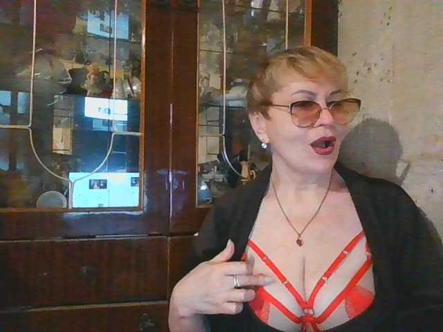 SophieBurns live cam on BongaCams