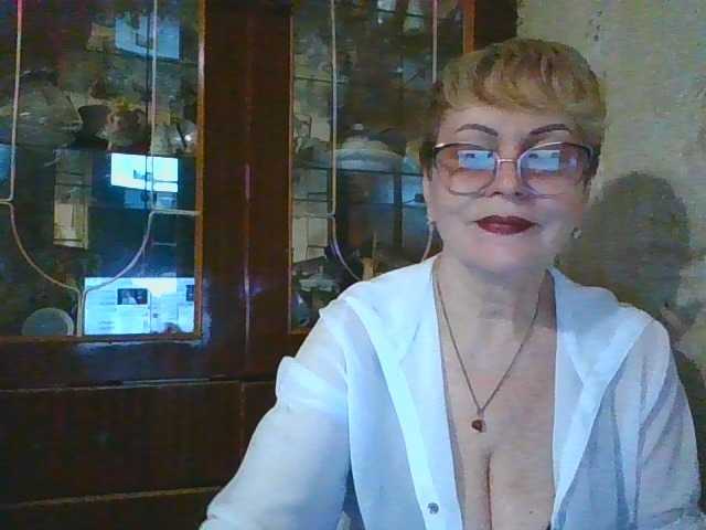SophieBurns live cam on BongaCams